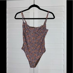 Acacia Swimwear NWT Marlow in Lily Medium